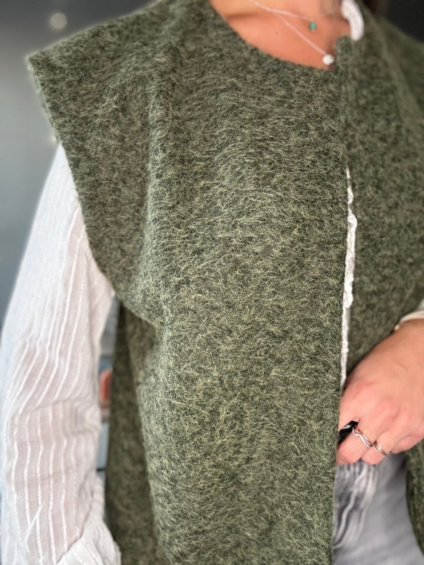 Gilet sans manche bouclette kaki